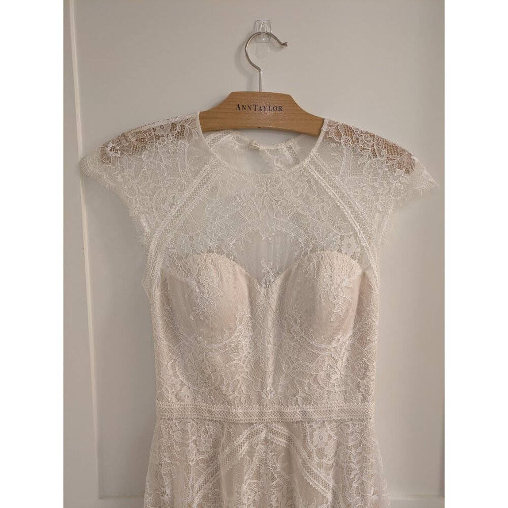 Catherine Deane Natania Ivory White Lace Wedding Dress Size - Picture 13 of 16
